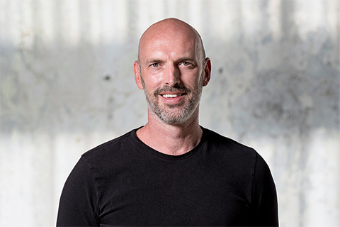 Reputations: Thomas Huot-Marchand